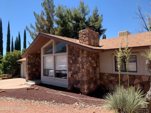 65 Sedona St, Sedona, AZ 86351-7753