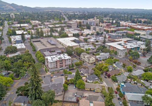 855 7 St, Santa Rosa CA  95401-6106 exterior