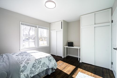 3304 Norwich Ave, Milwaukee WI  53235-4724 exterior