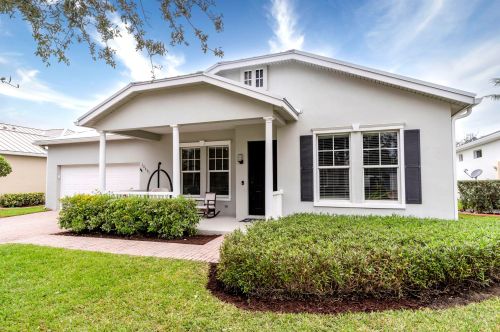 10691 Waterway Ln, Fort Pierce FL  34987-1910 exterior