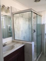 3441 Kenneth Dr, Palo Alto CA  94303-4219 exterior