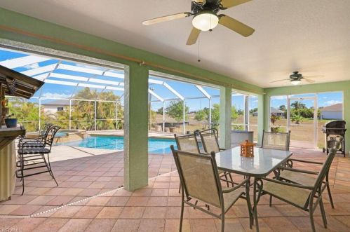2263 15th St, Cape Coral, FL 33909-1702