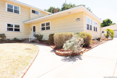 3920 Charles St, La Mesa, CA 91941-7517