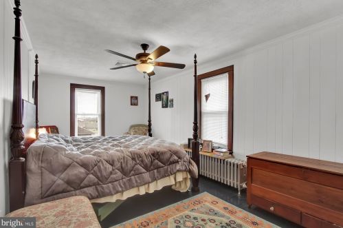 730 Broadway, Red Lion PA  17356-1914 exterior