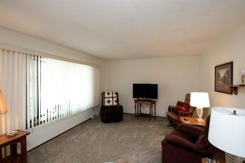 744 Craig Ave, Cedar Mills MN  55350-3008 exterior