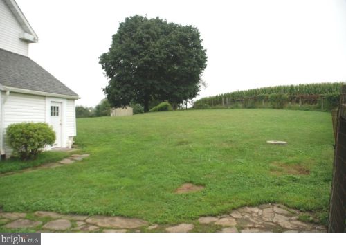 1013 Wickerton Rd, Landenberg PA  19350-1527 exterior