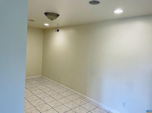 7317 Corville Farm Rd, Crozet VA 22932-3223 exterior