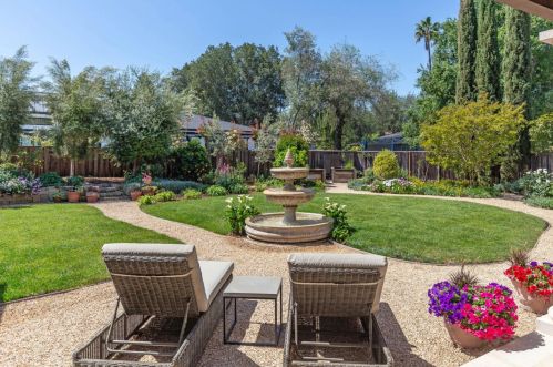 228 Marvin Ave, Los Altos CA  94022-3712 exterior