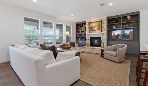 906 Glass Mountain Cv, Georgetown TX  78633-5704 exterior