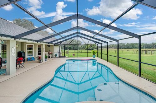 1401 Parker Rd, Lakeland, FL 33811-2671