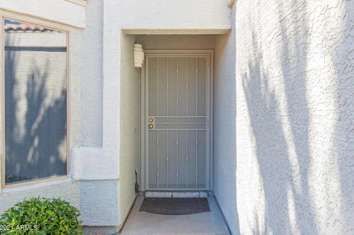 1719 Palo Blanco Way, Gilbert, AZ 85296-2017