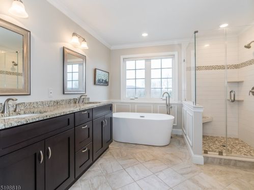 19 Country Meadow Rd, Hackettstown NJ  07840-5209 exterior