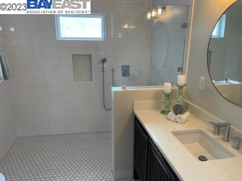 14605 Sylvia Way, San Leandro, CA 94578-1754