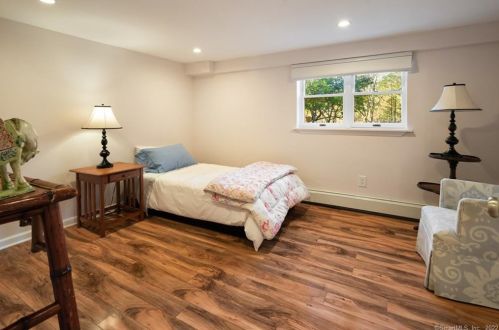 272 Old Grumman Hill Rd, Wilton CT  06897-4647 exterior