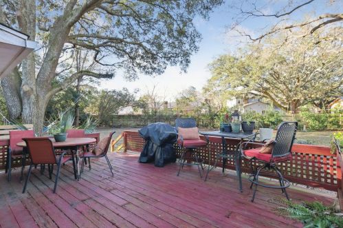 1103 Main Canal Ct, Mount Pleasant SC  29464-4246 exterior