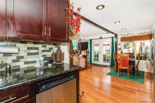 1919 Azure Way, Encinitas CA 92024-1901 exterior