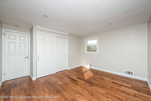 3 Fox Dr, Hazlet NJ  07730-1410 exterior