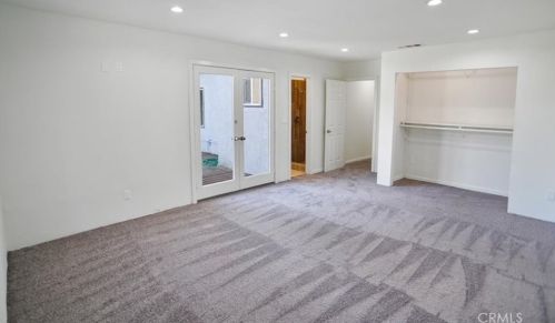 30009 Hunstock St, Santa Clarita CA  91384-2456 exterior