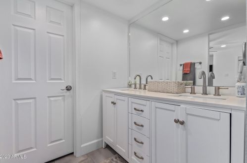 15202 10th St, Phoenix AZ  85022-3738 exterior