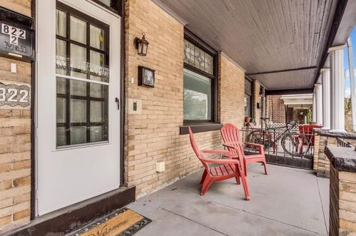 824 Beatty St, Pittsburgh PA  15206-2112 exterior