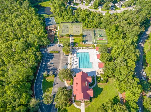 2813 Bottle Brush Ct, Mount Pleasant SC  29466-9202 exterior