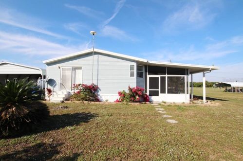 1178 Milum Dr, Moore Haven, FL 33471-4914