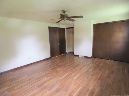 96 Strawberry Ln, Manchester CT  06040-6932 exterior