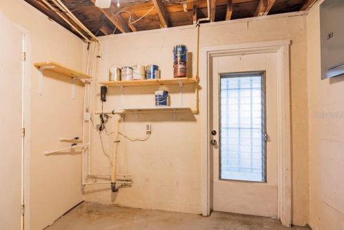 5110 Farley Dr, Tarpon Springs FL  34690-2010 exterior