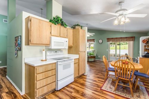 40804 Caballero Dr, Beaumont CA  92223-5590 exterior