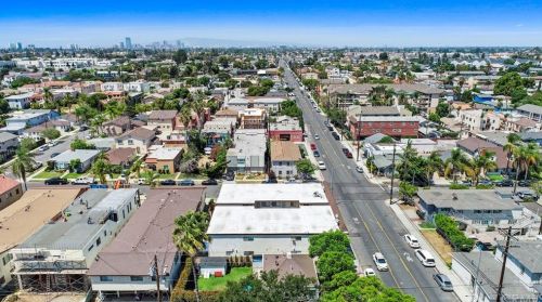 4200 10 St, Long Beach CA  90804-3906 exterior