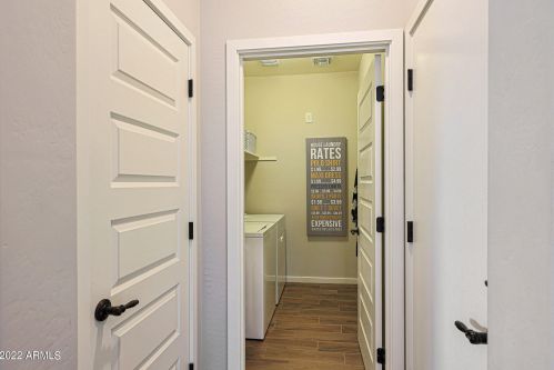 3413 Loma Vis Cir, Mesa AZ 85213-5577 exterior