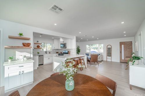 704 Lincoln Ave, Montebello CA  90640-3530 exterior