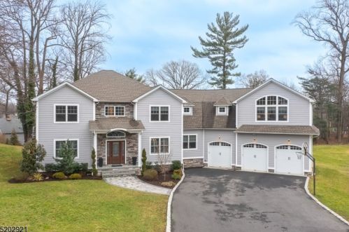1367 Birch Hill Rd, Mountainside, NJ 07092-1831