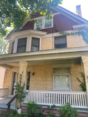 635 Greenwood Ave, Cincinnati, OH 45229-2001