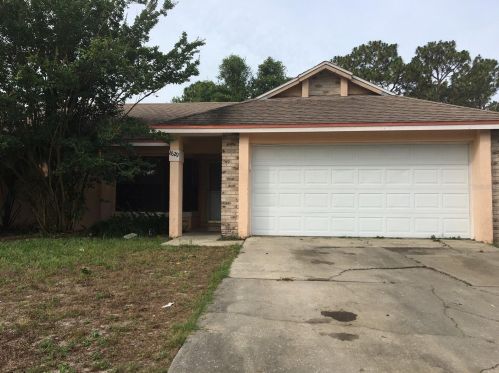 2629 Bentley Dr, Deltona, FL 32738-1222