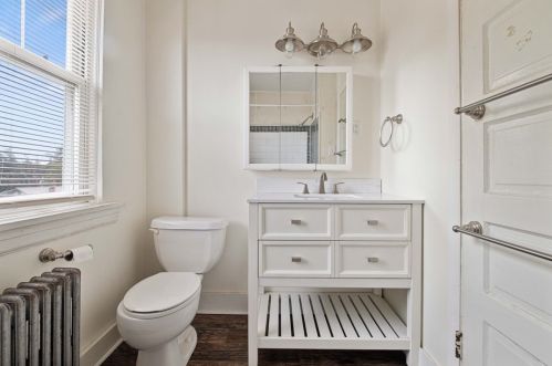 4001 Ctr Ave, Whitaker PA 15120-3417 exterior