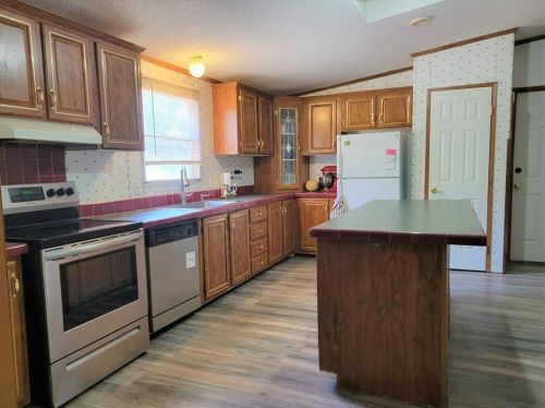 11951 Rolling Oaks Dr, Kaufman, TX 75142-4949