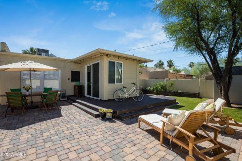 2506 10 St, Phoenix AZ 85024-4130 exterior