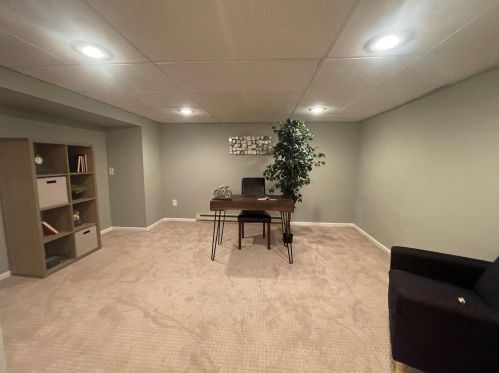 1115 Summit Dr, Waukesha WI  53186-5435 exterior