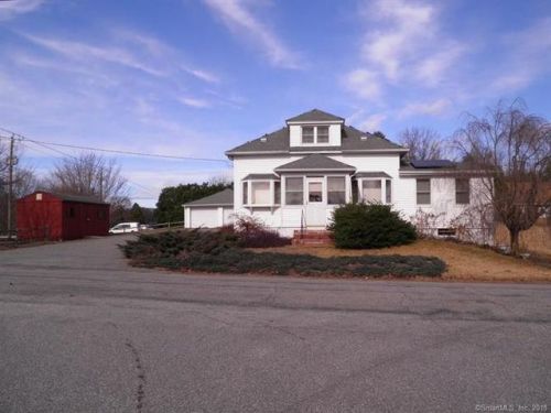 4 Sunset Ave, Putnam, CT 06260-2914