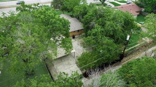 615 Belt Line Rd, Richardson TX  75080-5851 exterior