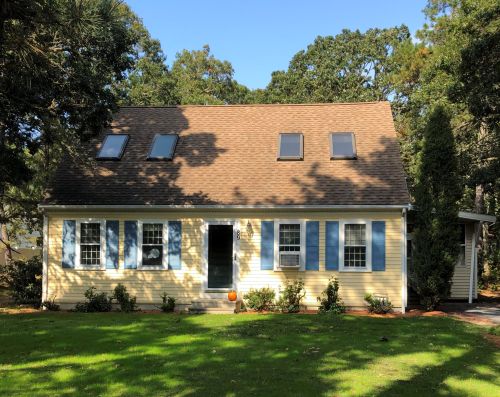 89 Degrass Rd, Mashpee, MA 02649-3719