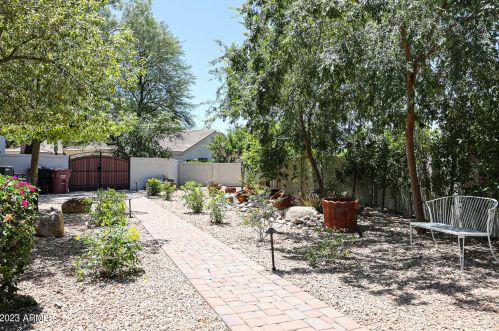 9610 Laurel Ln, Scottsdale AZ 85254-4901 exterior