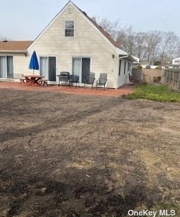 64 Birch St, Lake Grove NY  11755-2743 exterior