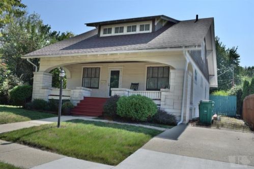 1114 Jefferson St, Creston, IA 50801-3009