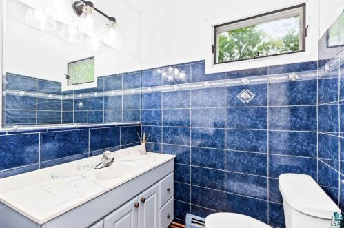 226 Howard Gnesen Rd, Duluth MN  55811-1667 exterior