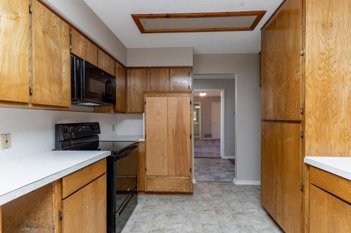 590 Dandelion Dr, Cedar Hill TX 75104-7929 exterior