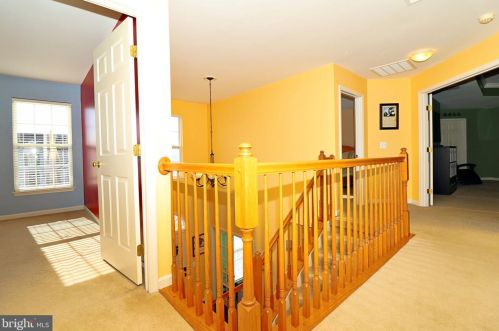 164 Pebble Beach Dr, Charles Town WV  25414-4074 exterior