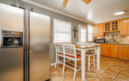 5132 Gardenia Ave, Long Beach CA  90807-1116 exterior