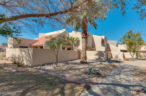 13821 41st Ct, Phoenix, AZ 85053-5366